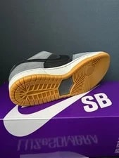 7.5US Nike Sb Dunk Lowpro and Smokegrey 3