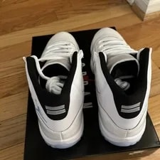 New Air Jordan 11 Retro 2024 Legend / Columbia ’S Size 10 Original Box 2