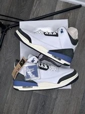 Air Jordan — A Ma Maniére X Air Jordan 3 Retro OG SP 'Diffused ' HV8571-100 — Sneaker — resale