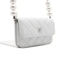 Chanel Flap With Chain in AP1898 156506324 4
