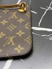 Authentic Louis Vuitton Neverfull in Classic 3