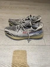 Yeezy — Yeezy Boost 350 V2 Size 11 Good Condition — Sneaker — resale