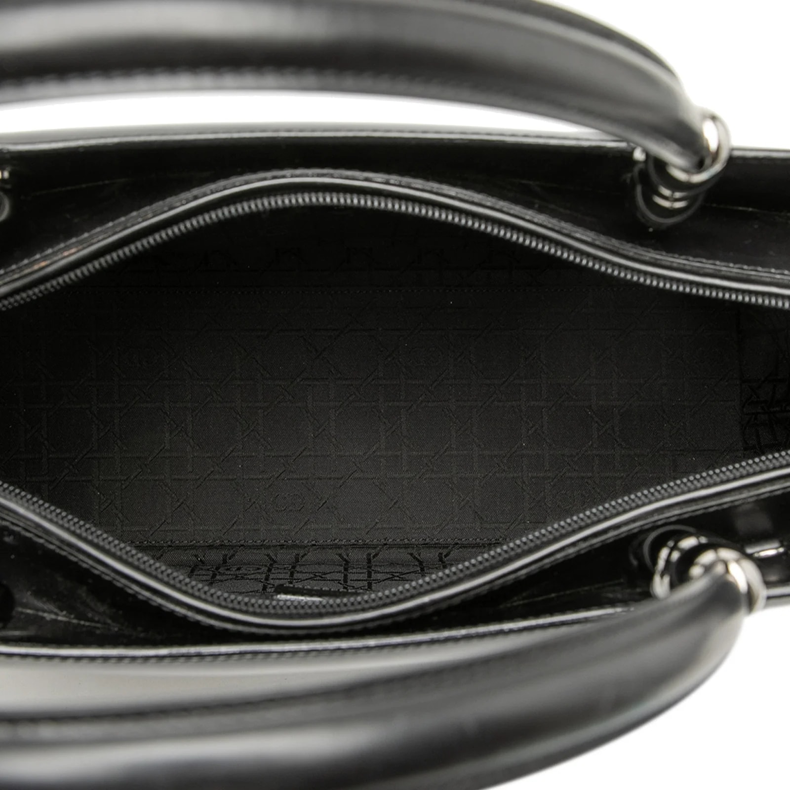 Malice Satchel 4