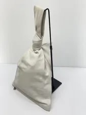 Bottega Veneta / Handbag 2