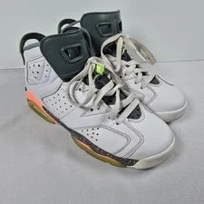Air Jordan 6 Retro Mango High Top Size 5Y , 384665-114 2015 2