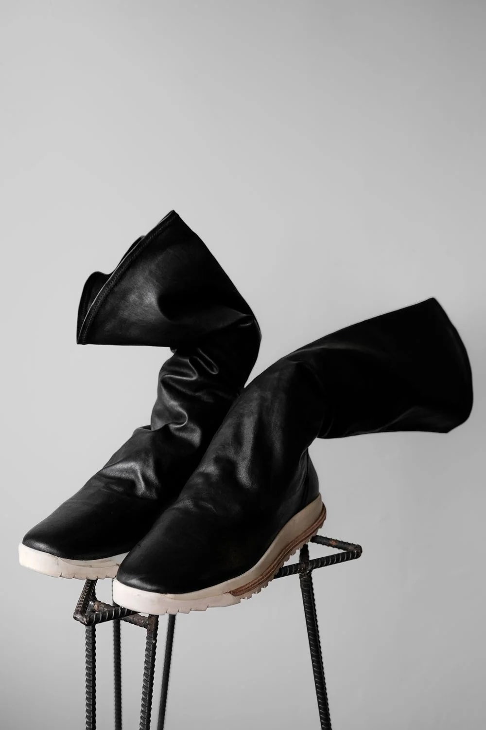 Rick Owens — Rick Owens × Hood Company Dirt Grafton Sock Boots — Sneaker — resale