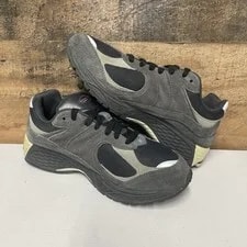 New Balance 2002R / - Size 8 - M2002RGV 2