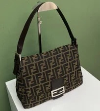 Fendi — Fendi Baguette Classic Fashion — Handbag — resale