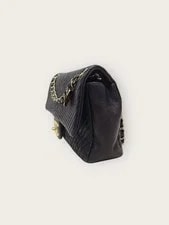 Chanel -Tone Calf Chevron Medal Chain Flap 141812532 [P] 2