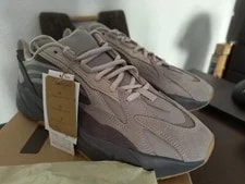 Yeezy Boost 700 V2 Tephra 3
