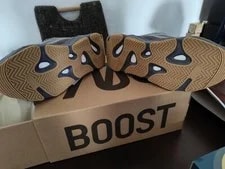 Yeezy Boost 700 V2 Tephra 4