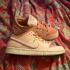 Nike SB — Nike SB Dunk Low Trocadéro Gardens / Low Top FV5926-200 — Sneaker — resale