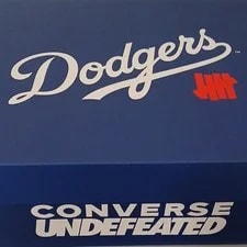 Converse — Limited Edition Converse Chuck/Dodgers. Only 6734 Made. 67 Vin S, 34 Valenzuela — Sneaker — resale