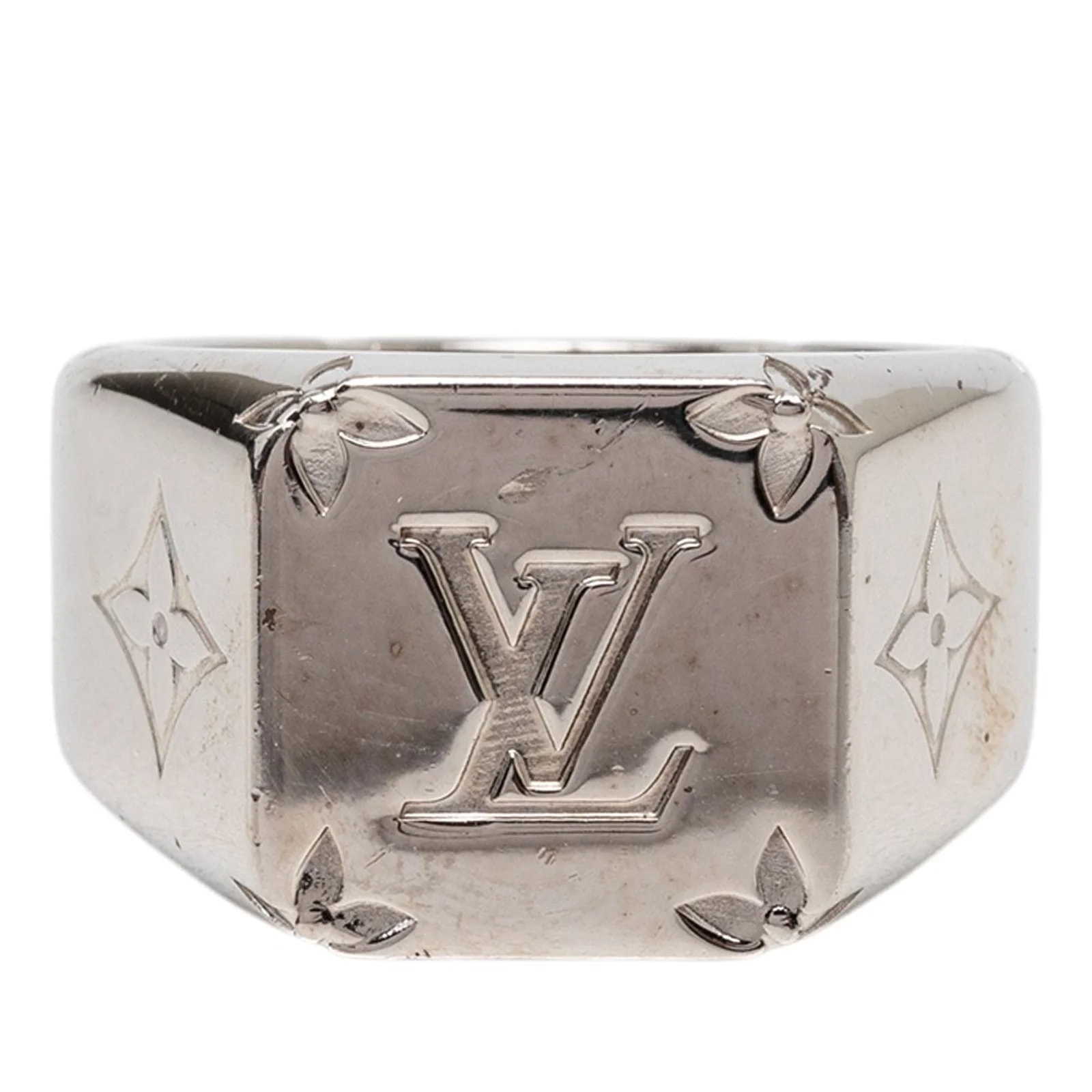 Louis Vuitton — Signet M — Jewelry — resale