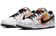Nike SB Dunk Low Raygun Tie-Dye BQ6832-101 4