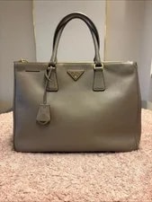 Prada — [Good Condition] [Genuine Product] Prada Galleria Accessories — Handbag — resale