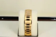 Patek Philippe 7118/1200-010 Nautilus Automatic, Brown Dial,Diamond Bezel 4