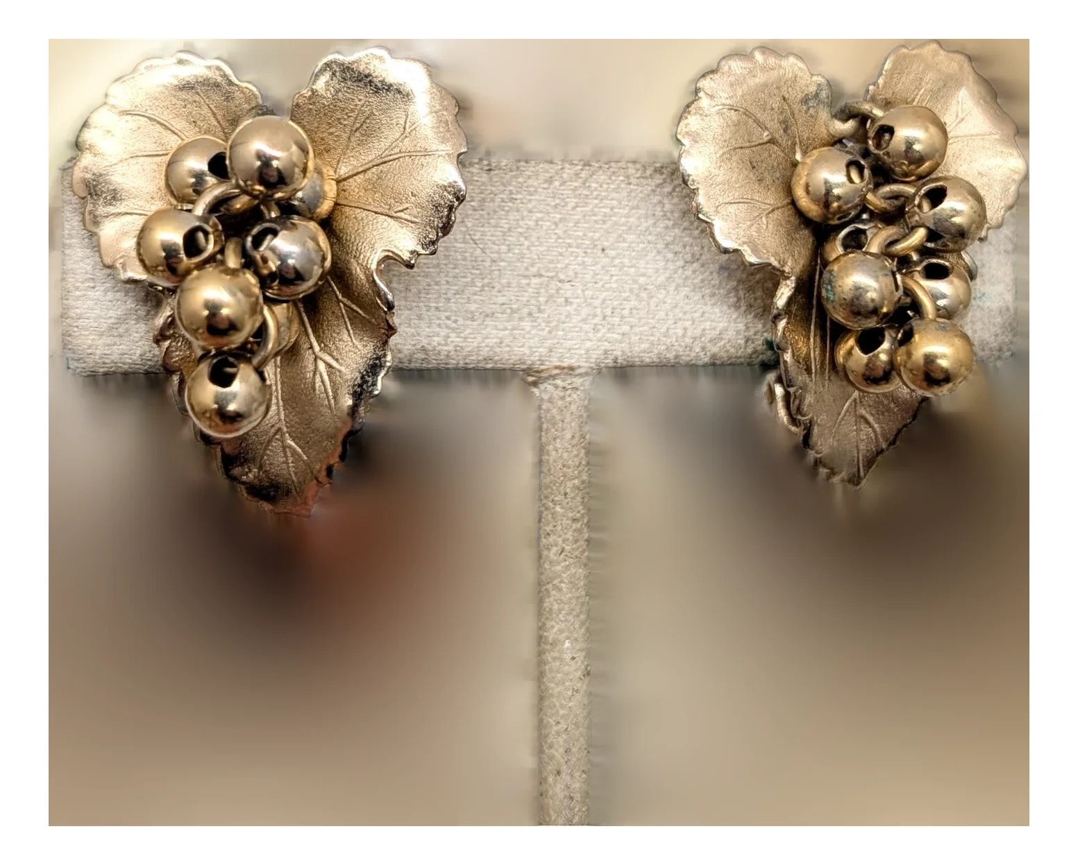 Napier — Signed Napier Goldtone Grape Cluster Clip -2 Pieces — Jewelry — resale