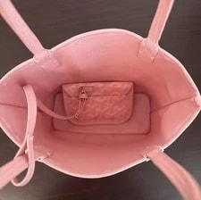 Goyard Anjou W/ Coin , Inner Pockets 3