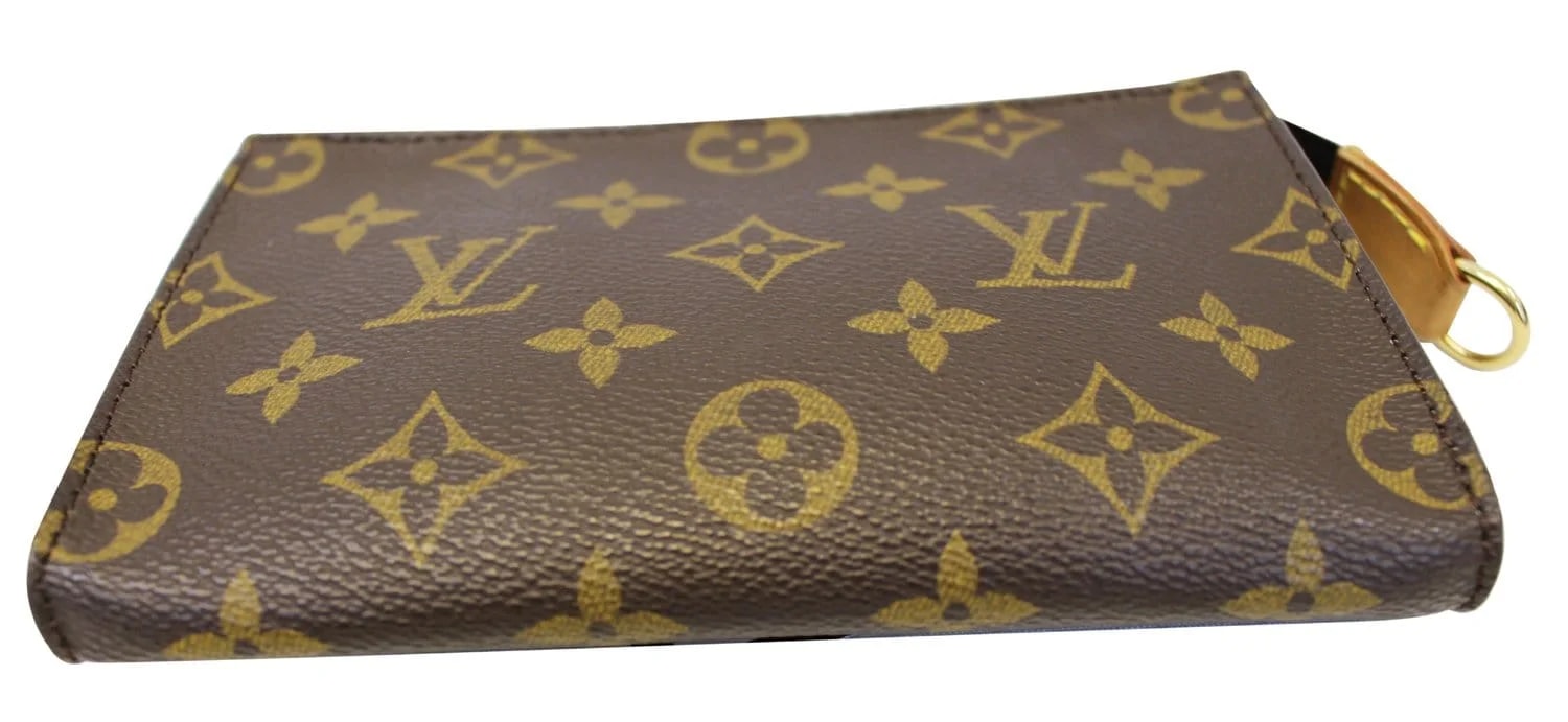 Louis Vuitton Accessories Pouch 3