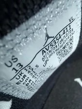 Air Jordan 1 Retro MCS Baseball Cleats 13 AV5354-411 3