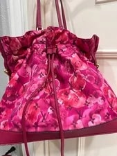 Louis Vuitton — Louis Vuitton Neverfull Ikat Flower — Handbag — resale