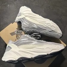 Size 10.5 - Adidas Yeezy Boost 700 V2 Low 2