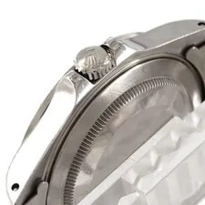 Authentic [No Maintenance Required - Reduced Price] Rolex Explorer II 16570 ... 3