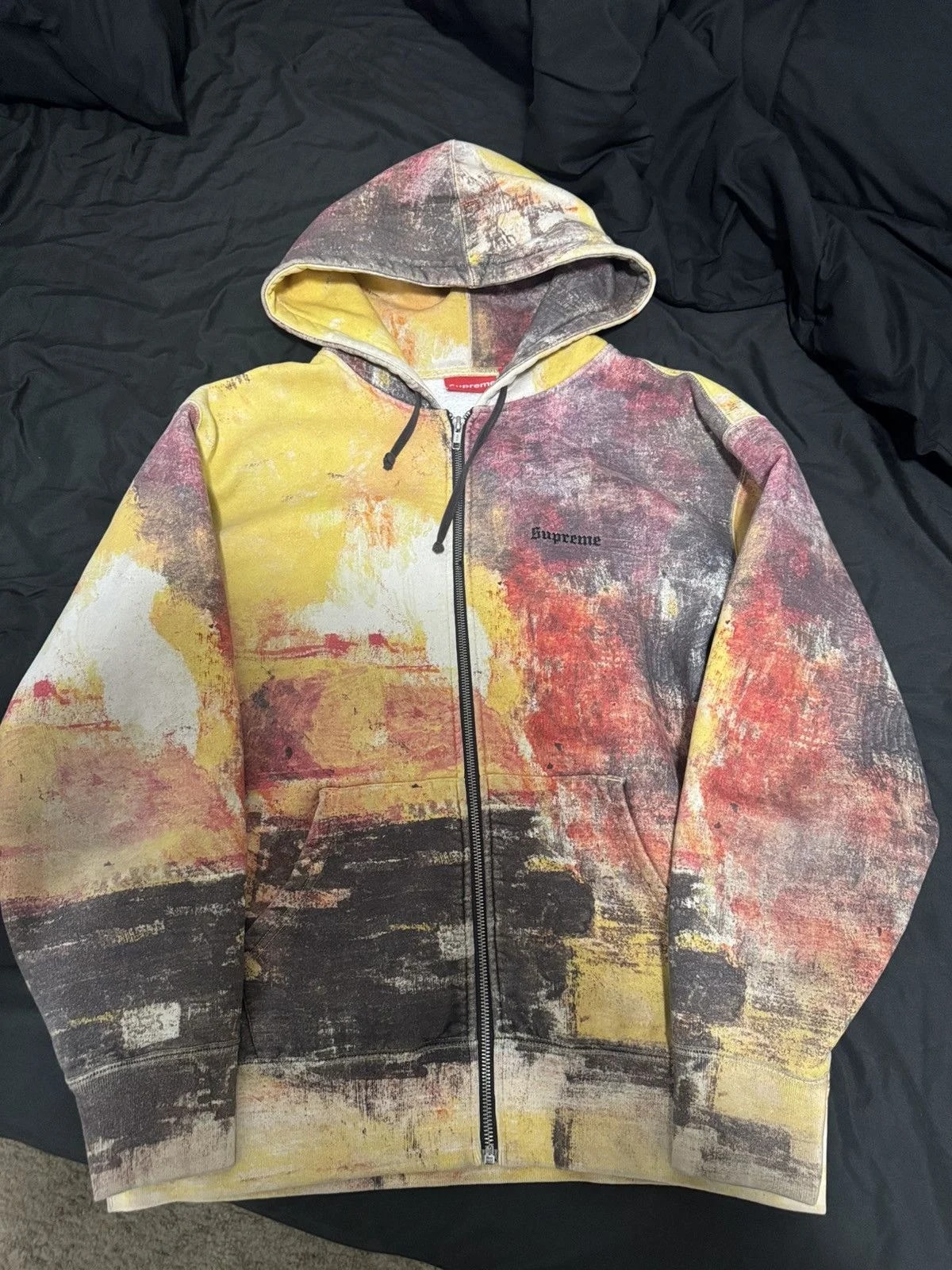 Supreme — Supreme Fire Zip — streetwear — resale