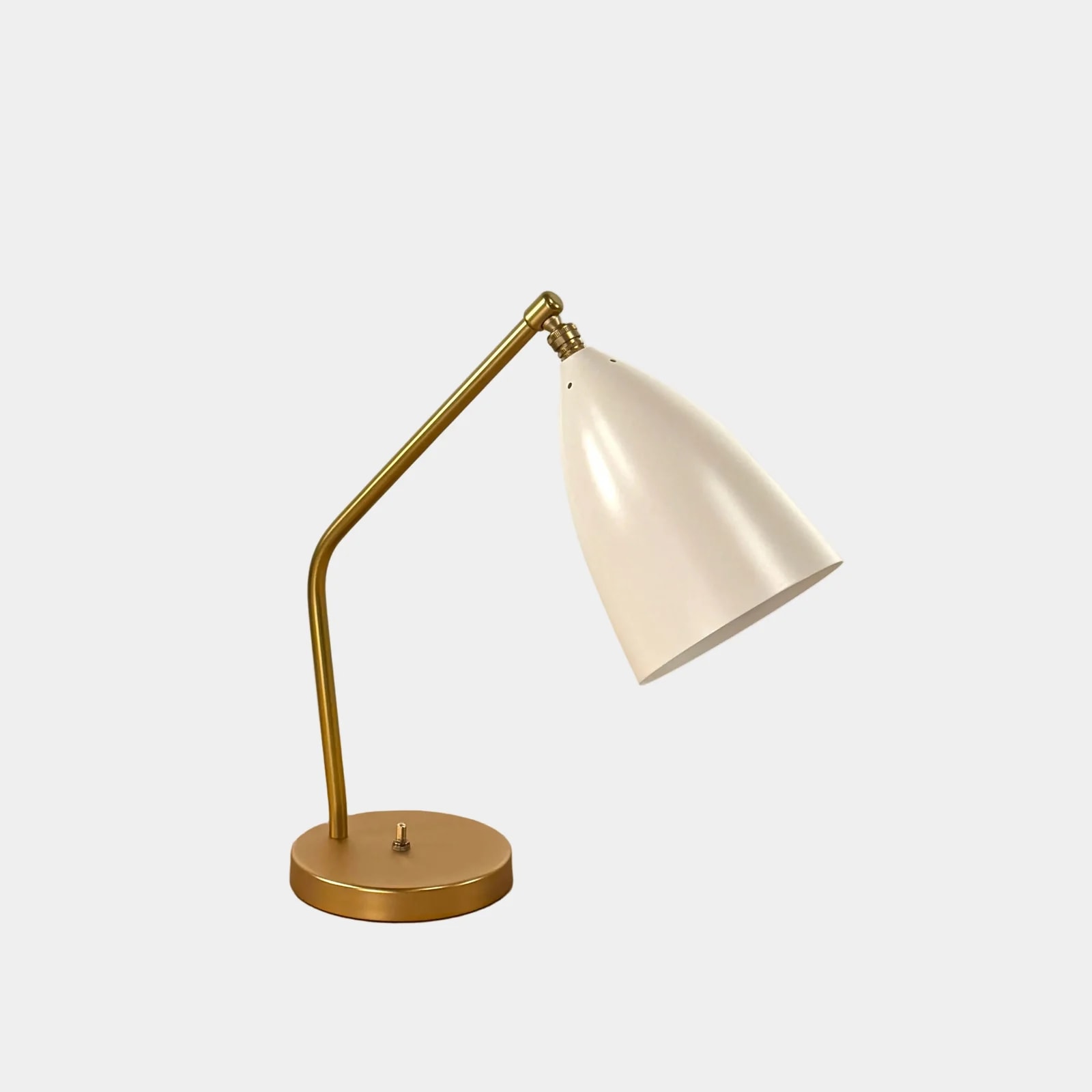 Gubi — Gubi Grashoppa Table - Alabaster White — lighting — resale