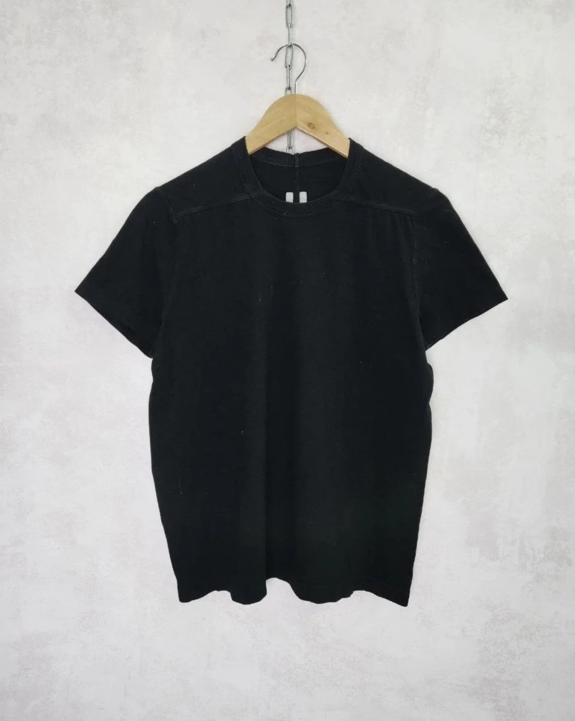Rick Owens — Rick Owens Level T Shirt — streetwear — resale
