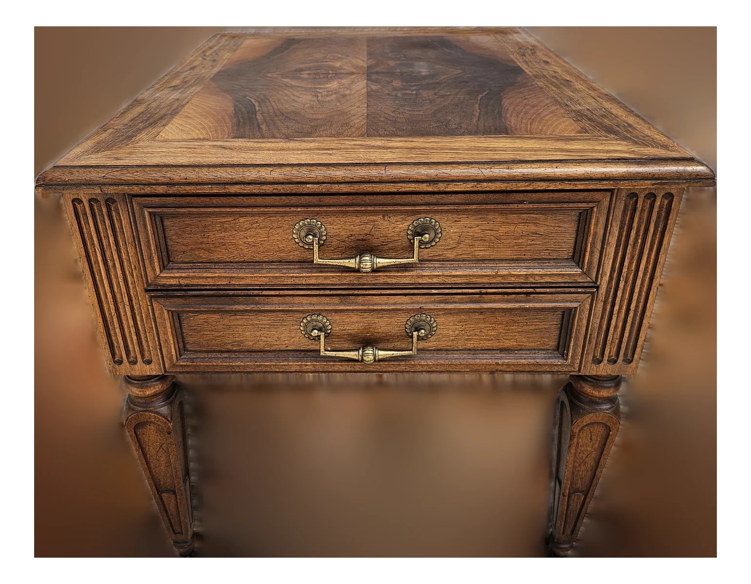 Henredon — Henredon Banded Top Two Drawer Side — Furniture — resale