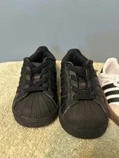 Superstar II Elastic Lace Size 6K & Adidas Samba OG El 1 Size 5K B&W 2