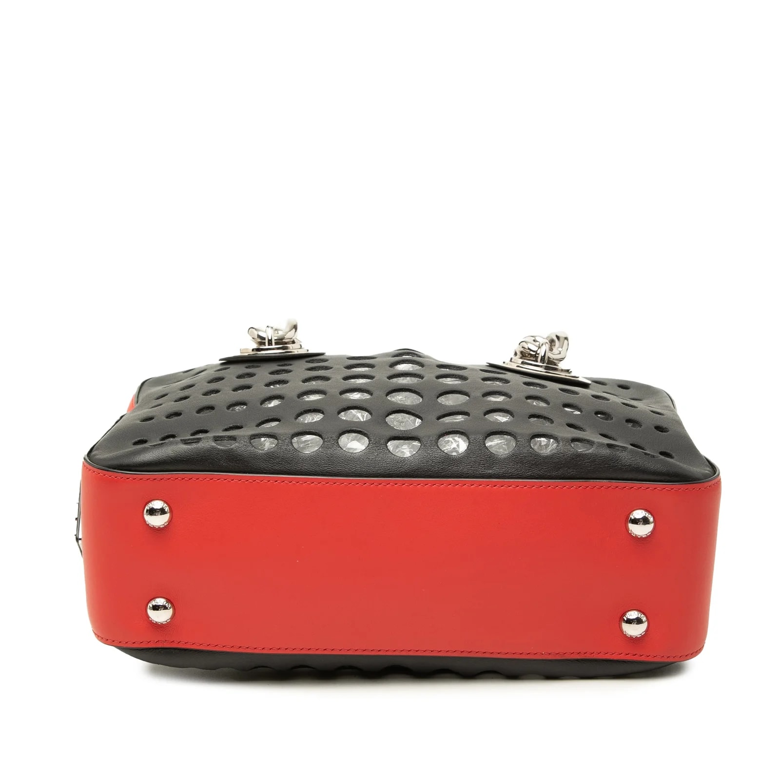 Perforated City Fori Chain 3