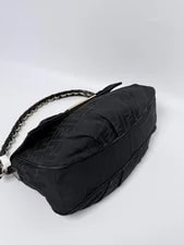 Fendi Mia Flap Soft Hobo JA553FD 3
