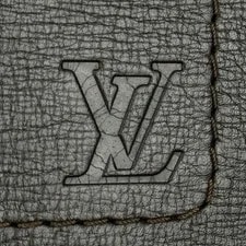 Louis Vuitton Utah Yuma Pochette 3