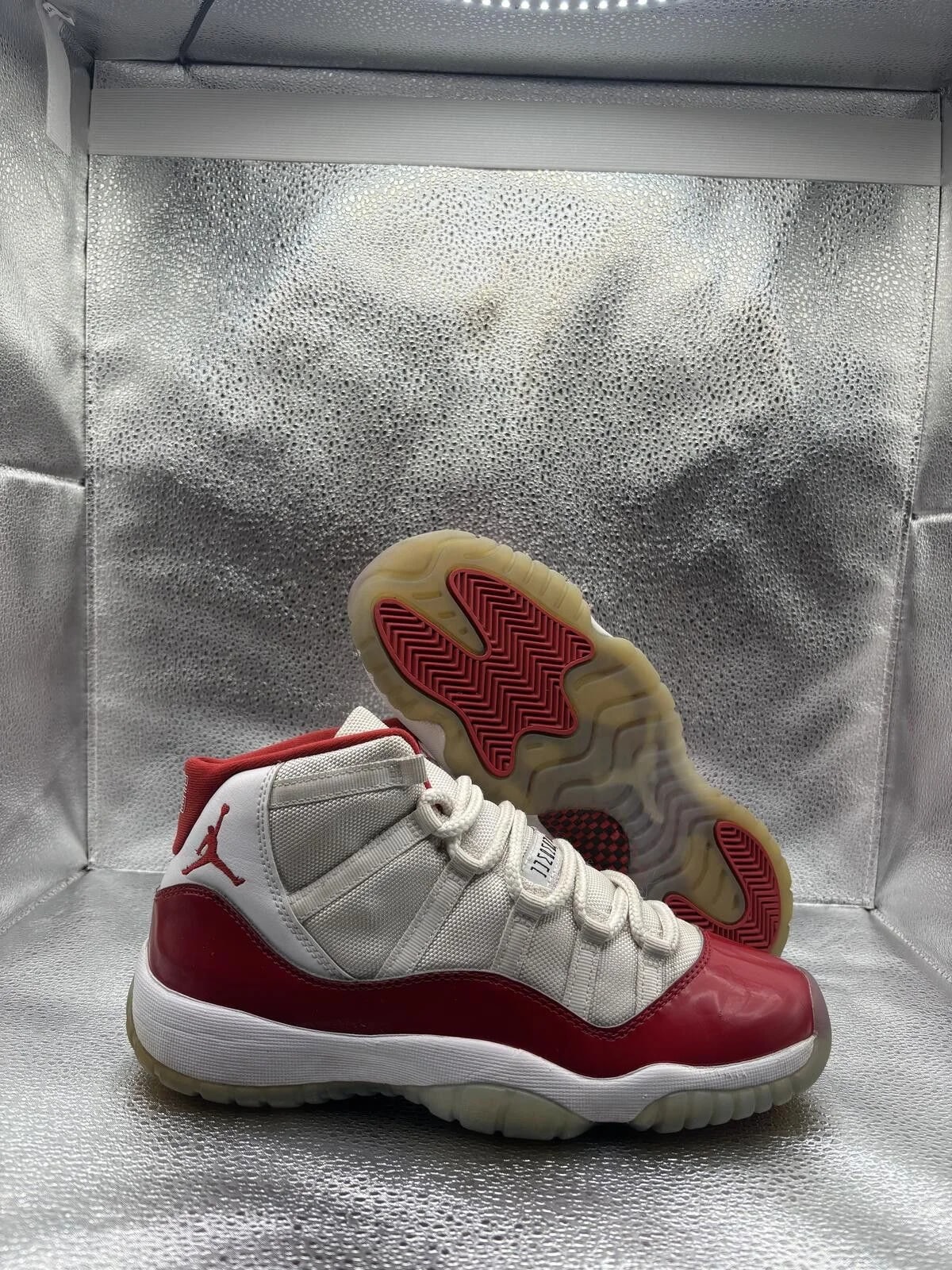 Air Jordan — Air Jordan 11 GS — Sneaker — resale