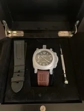 Panerai Luminor Black 3