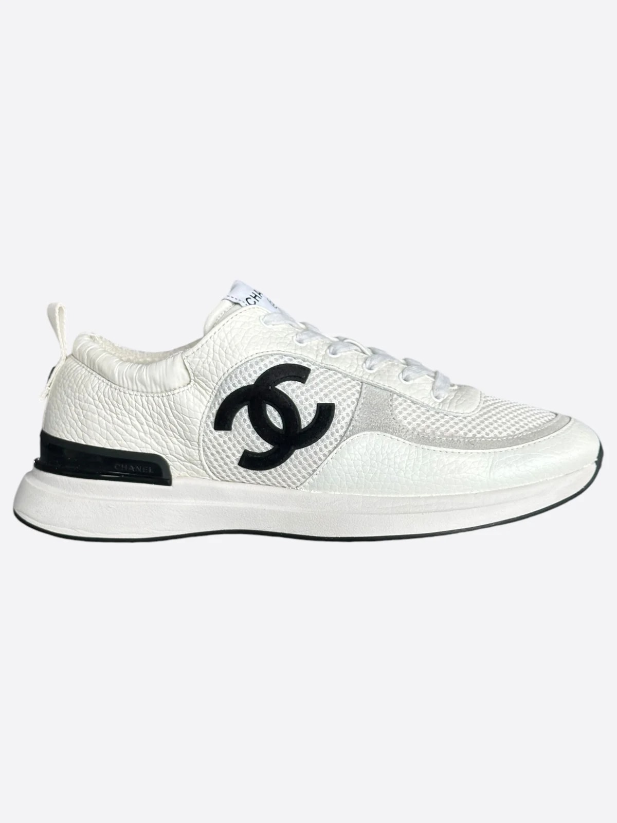 Chanel — Chanel & CC Logo Runners — Sneaker — resale