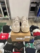 Yeezy 500 Size: 8 4