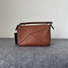 Loewe Puzzle Geometric Crossbody Auth 2