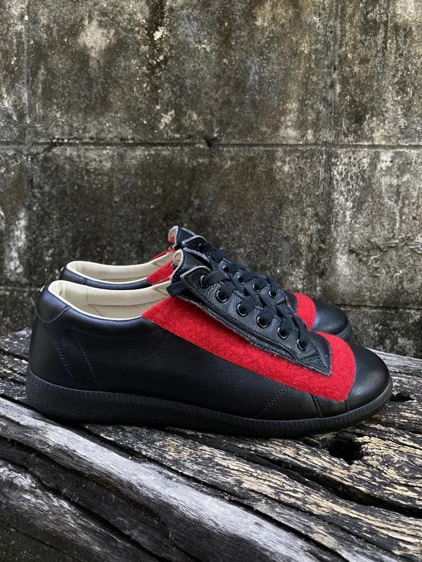 Maison Margiela — * Maison Margiela Replica 22 Velcro City Felt EU41 — Sneaker — resale