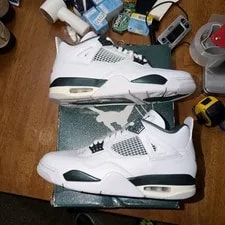 Size 9.5 - Air Jordan 4 Retro Oxidized 2