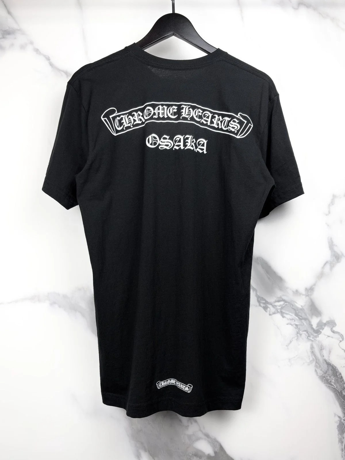 Chrome Hearts — Hearts Neck Logo Scroll Pocket Tshirt — streetwear — resale