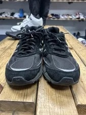 Size 8.5 - New Balance 990v5 4