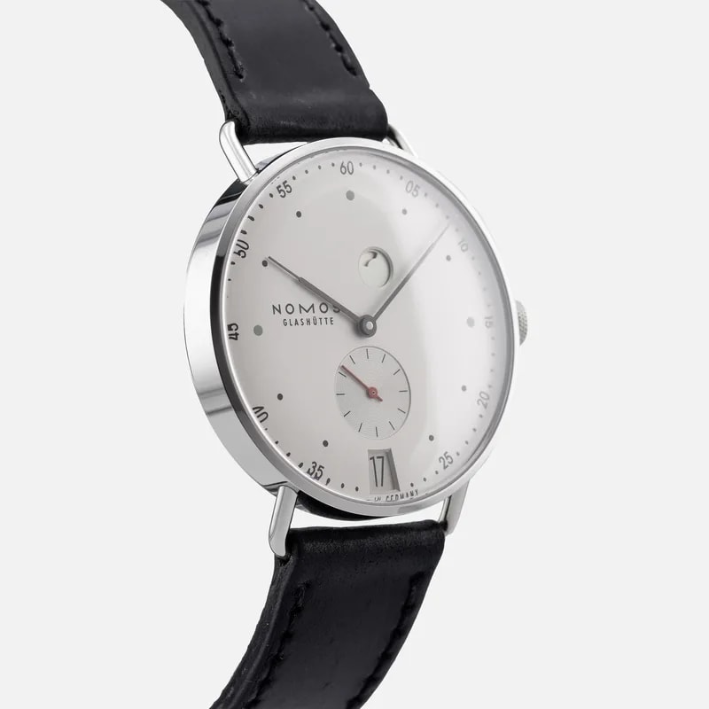 Nomos Metro N1101 4