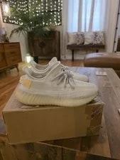Adidas Yeezy Boost 350 V2 Low Light 2