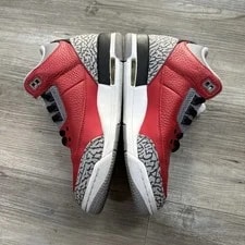 Jordan 3 Retro SE 3