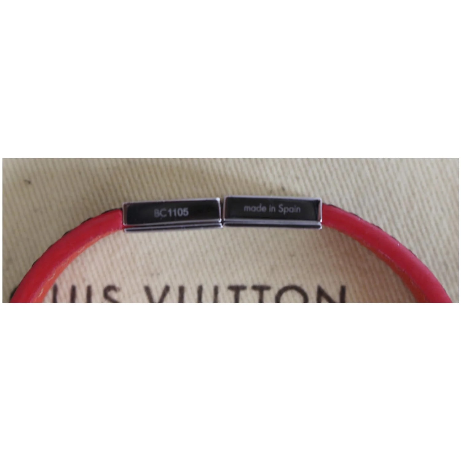 Louis Vuitton Pull It Bracelet 4