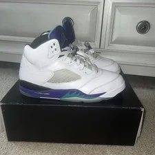 Jordan — Size 11 - Air Jordan 5 Retro 2025 Grape — Sneaker — resale